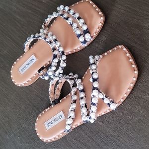 CLOSET CLEAN OUT Steve Madden Sandals
